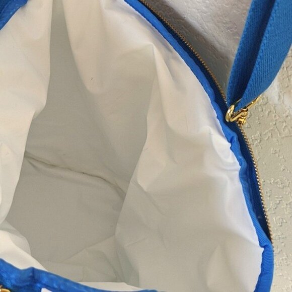 Lilly Pulitzer Insulated Round Beach Cooler Adjustable Strap - Picture 3 of 5